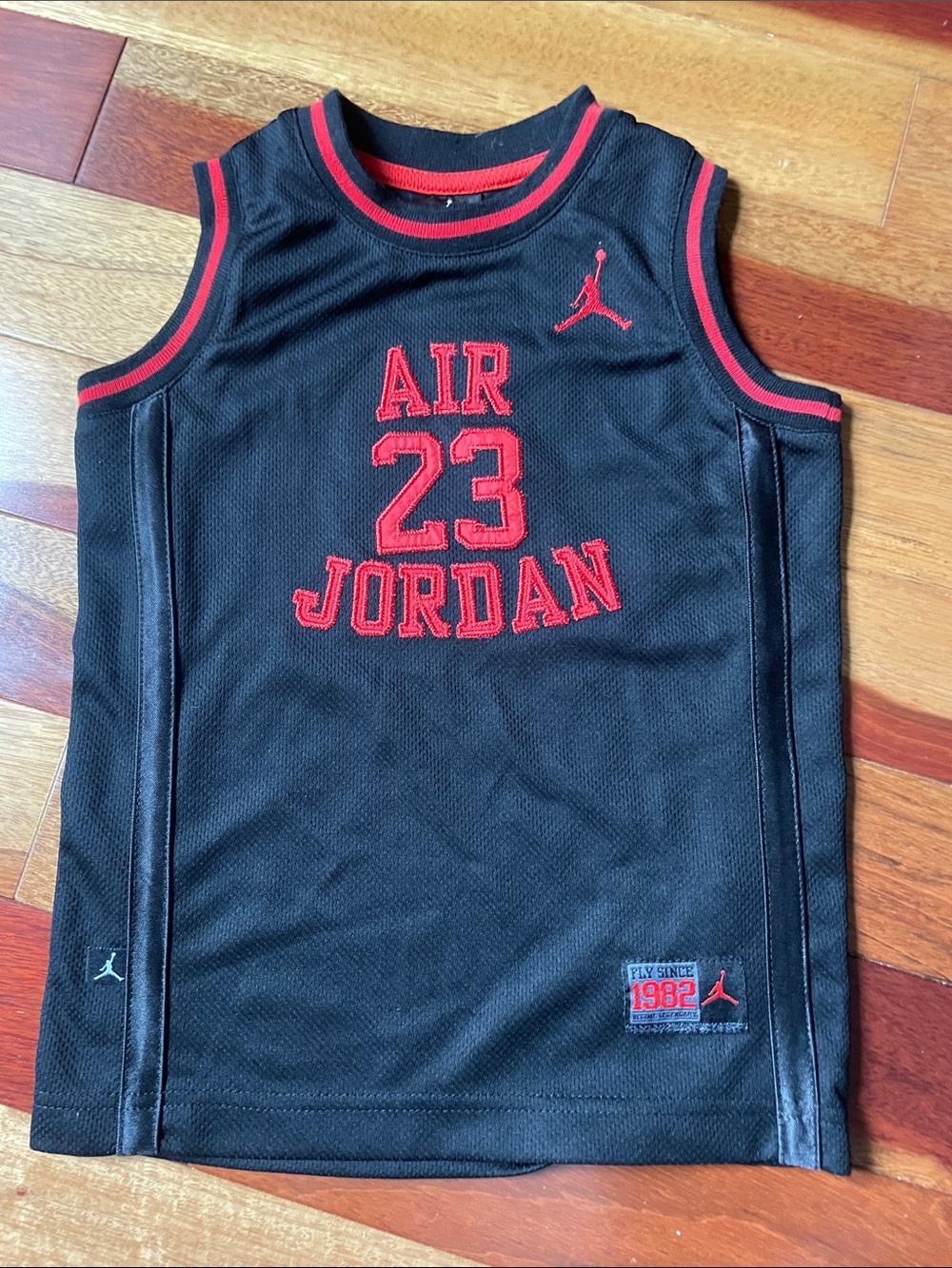 Jordan Black & Red Kids Sleeveless Jersey